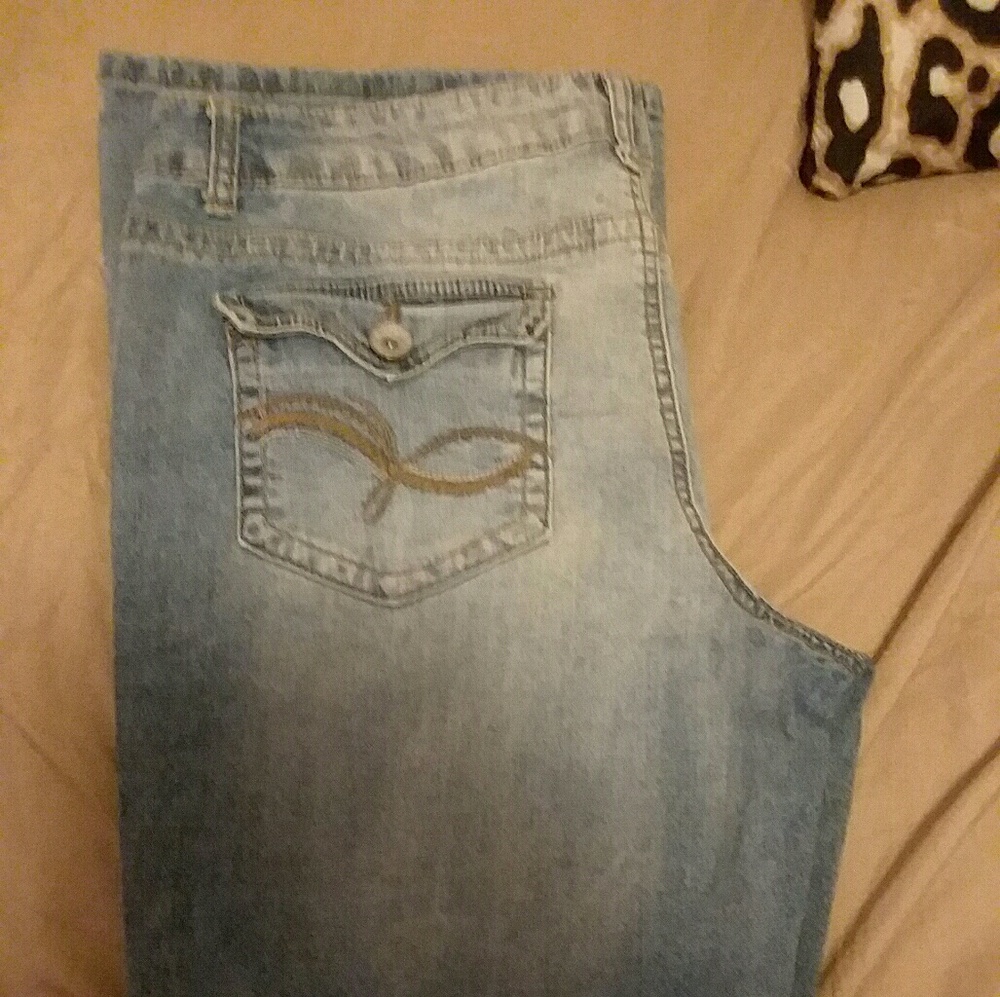 Jeans
